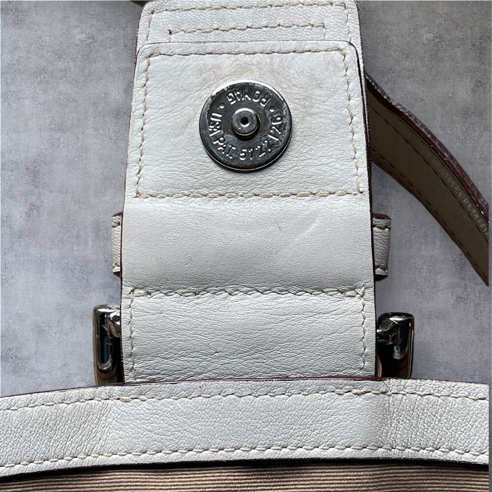 COACH Soho 9434 Double Pocket Flap Shoulder Bag White Leather Purse Y2k 2005 - Picture 5 of 15